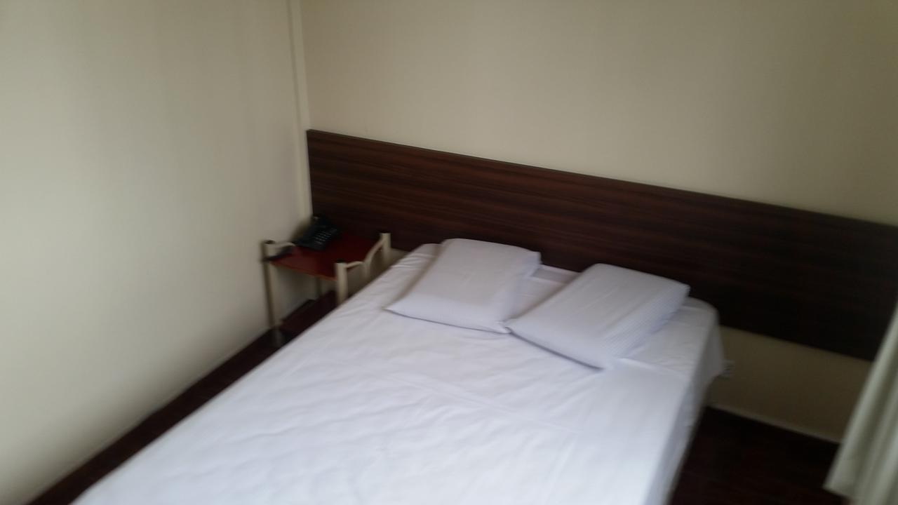 Single Room,613814545:JPEG